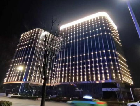 黔西亮化工程安装注意事项。